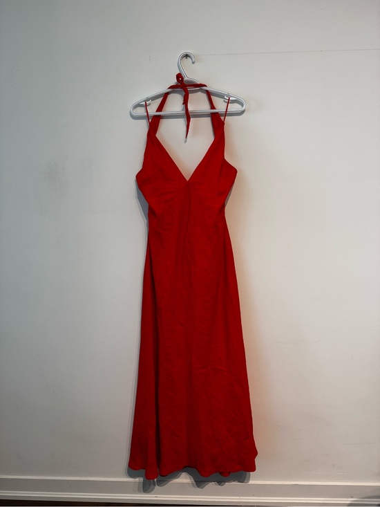 Aritzia Dresses & Skirts - Aritzia Red Halter Maxi Dress
